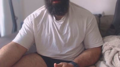 Hugehairymacho live cam on Cam4