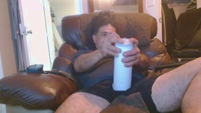 HughJanis live cam on Cam4