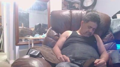 HughJanis live cam on Cam4