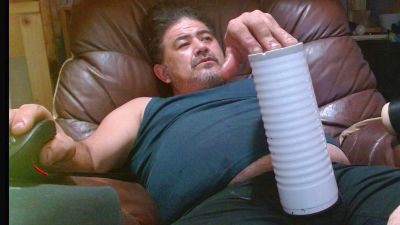 HughJanis live cam on Cam4