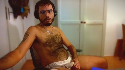 HugoMirandaM live cam on Cam4