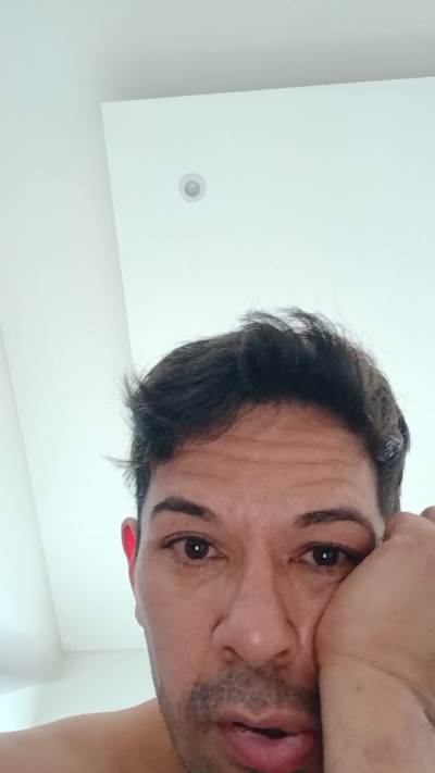 Hugonadamas live cam on Cam4