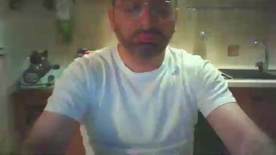 Hugos31 live cam on Cam4