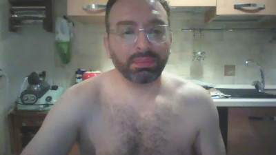 Hugos31 live cam on Cam4