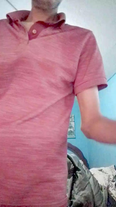 Hugosafado1 live cam on Cam4