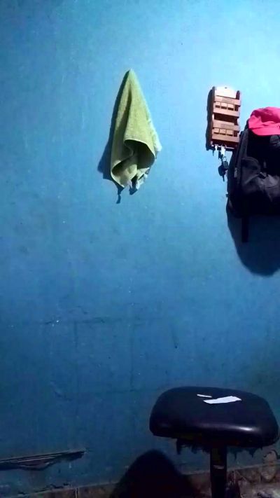 Hugosafado1 live cam on Cam4