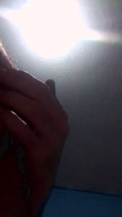 Hugosafado1 live cam on Cam4