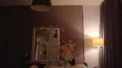 Huldeee live cam on Cam4