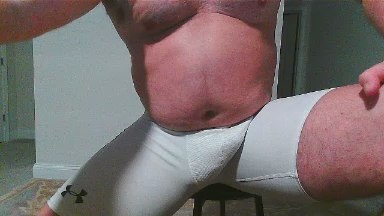 Hungmanshow4u live cam on Cam4