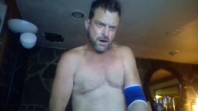 Hungthickbrit52 live cam on Cam4