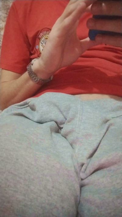 HunkGrimReaper live cam on Cam4