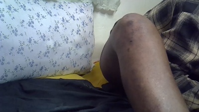 Hunnies1 live cam on Cam4