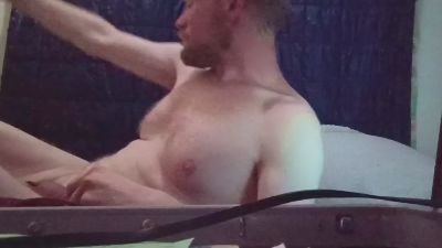 HunnyPotPillow live cam on Cam4