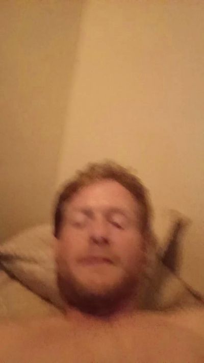 HunnyPotPillow live cam on Cam4