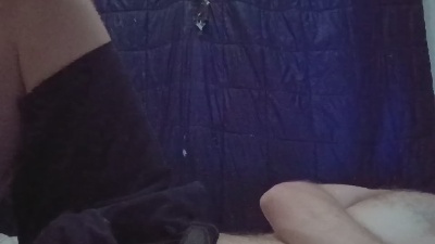HunnyPotPillow live cam on Cam4
