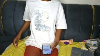 Hunsweetpie live cam on Cam4