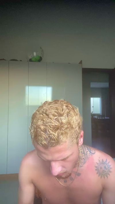 HunterTyler live cam on Cam4