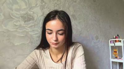 HuongMenkin live cam on Cam4