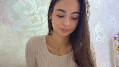 HuongMenkin live cam on Cam4