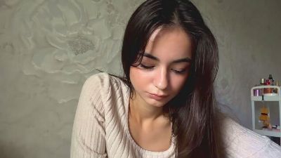 HuongMenkin live cam on Cam4