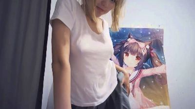 HuongZeimetz live cam on Cam4