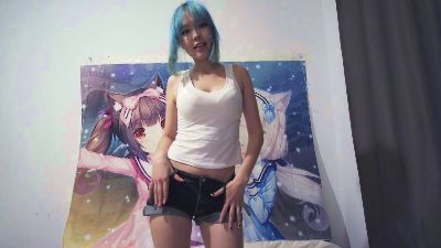 HuongZeimetz live cam on Cam4