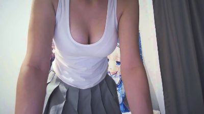 HuongZeimetz live cam on Cam4