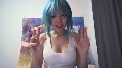 HuongZeimetz live cam on Cam4