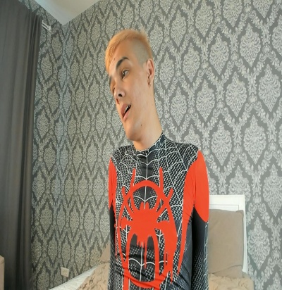 HushTrinket Live Cam on Cam4