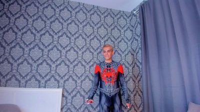 HushTrinket live cam on Cam4