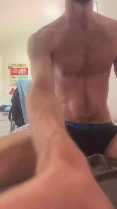 Hushh live cam on Cam4