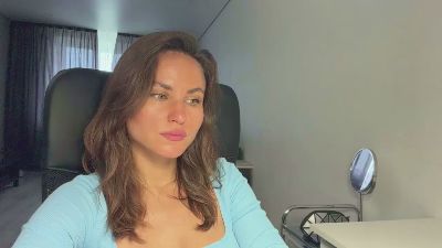 HyonGodinez live cam on Cam4