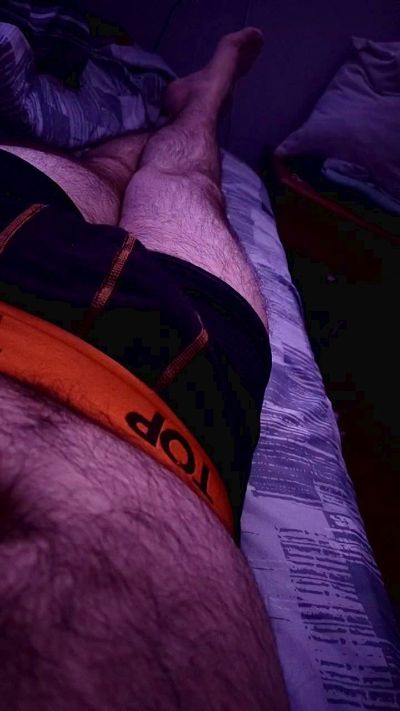 Hzrk30 live cam on Cam4