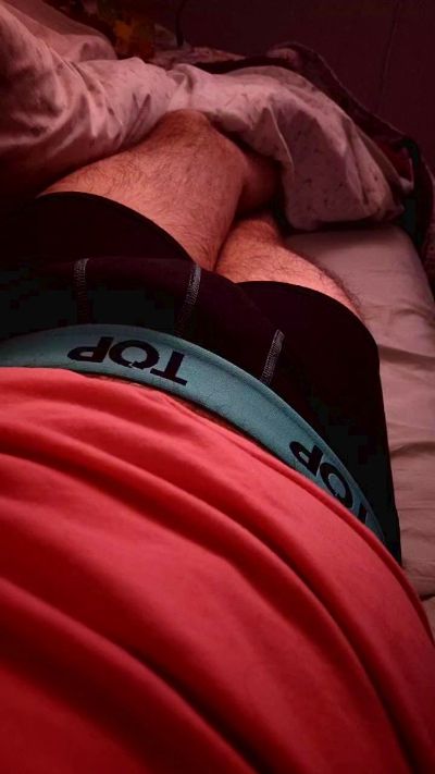 Hzrk30 live cam on Cam4