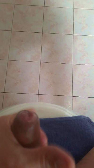 ILGRANDETHOR844 live cam on Cam4