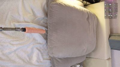 IMNOTSHYBABY live cam on Cam4