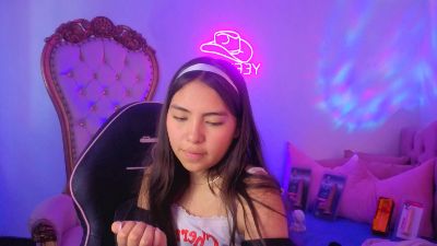ISABELA_TAY live cam on Cam4