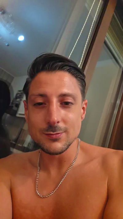 ITALIANO94 live cam on Cam4