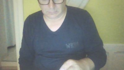 IZEGEM live cam on Cam4