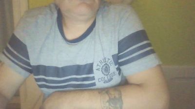 IZEGEM live cam on Cam4