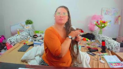 IamNotIdealAnge live cam on Cam4