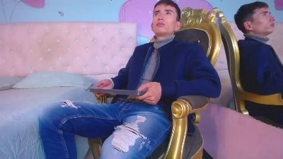 Iam_Smith_ Live Cam on Cam4