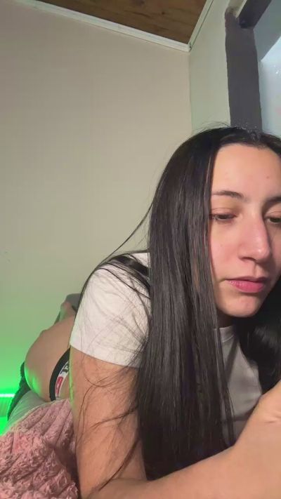 Iamcemingg live cam on Cam4