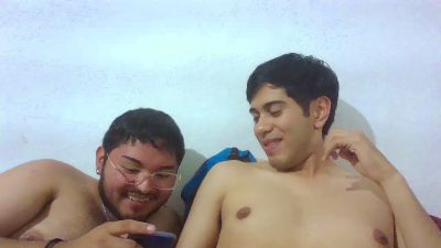 IanAndVic live cam on Cam4