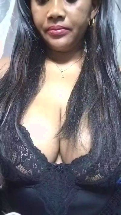 Idahhot live cam on Cam4