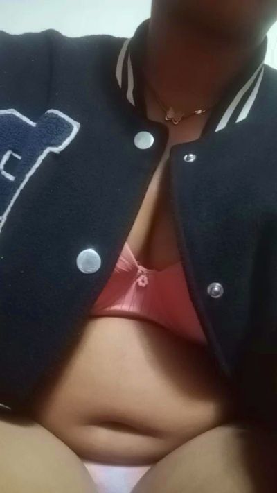 Idahhot live cam on Cam4
