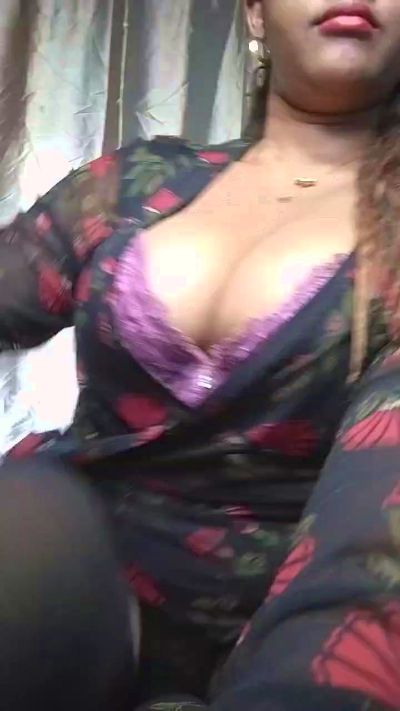 Idahhot live cam on Cam4