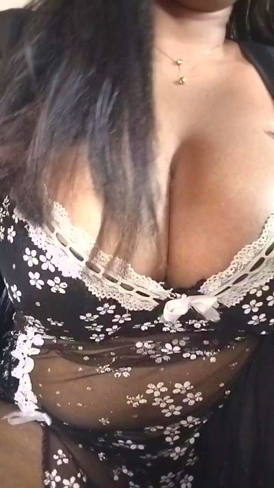 Idahhot live cam on Cam4