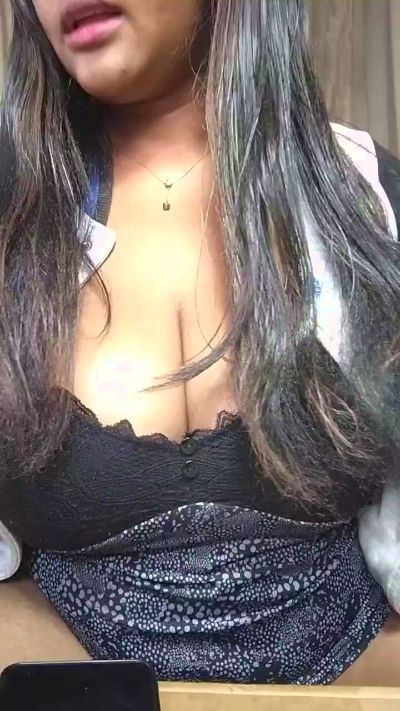Idahhot live cam on Cam4