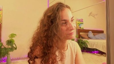 IdaliaHozempa live cam on Cam4